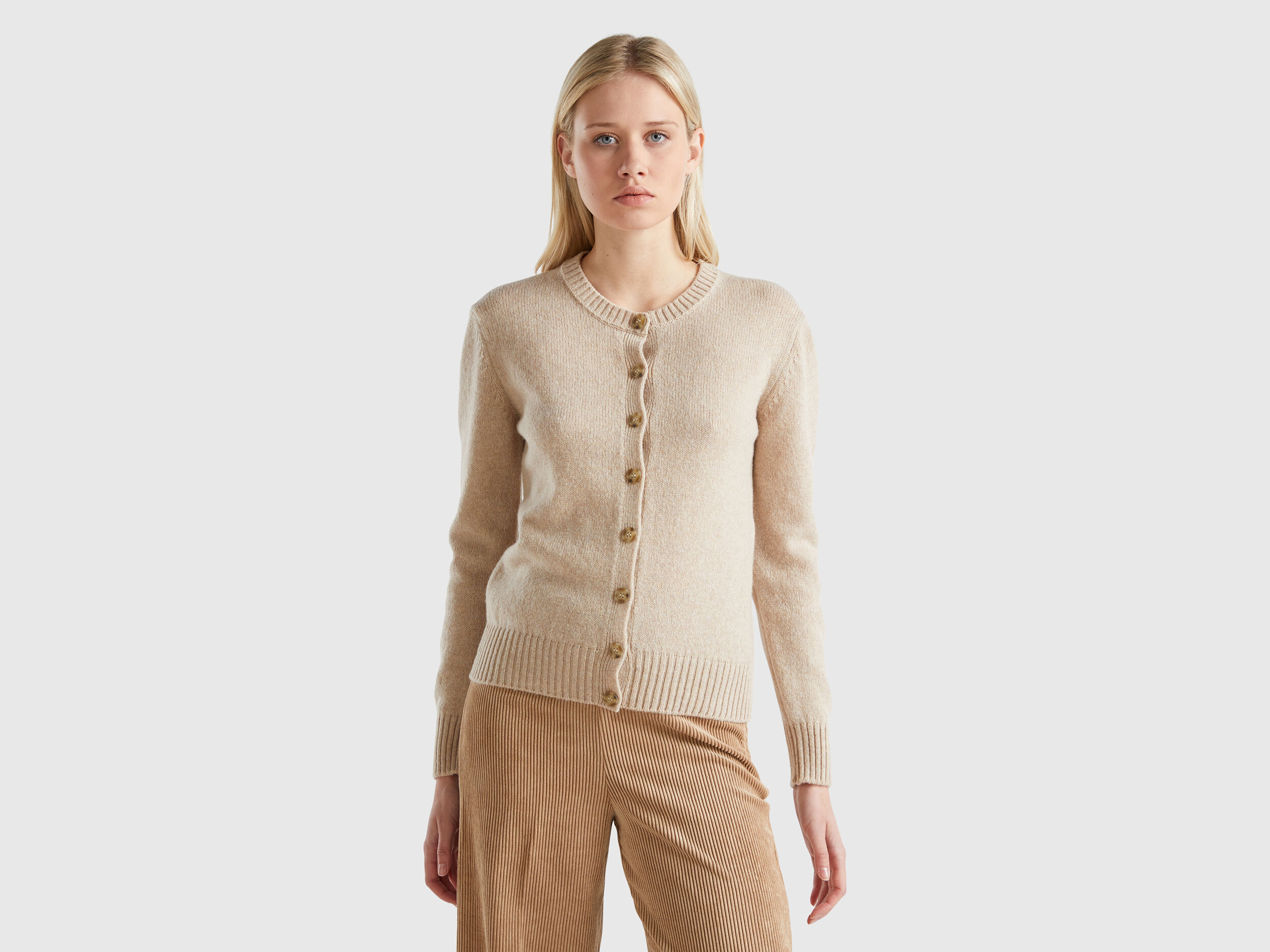 benetton-cardigan-365eww-1.jpg